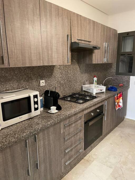 Chic & Cosy Flat Near Airport Lockbox Fast Wifi Appartement Nouaceur Buitenkant foto