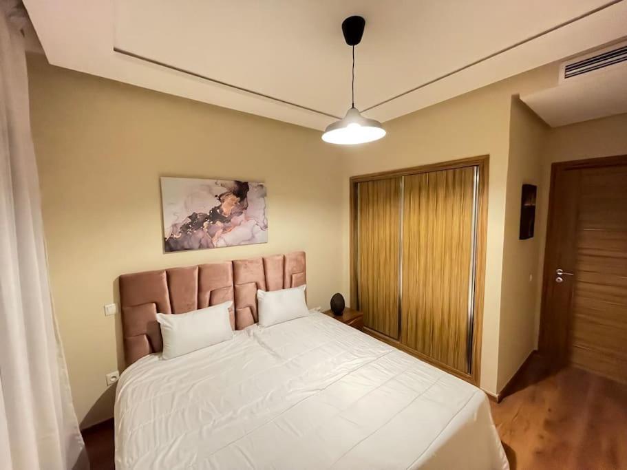 Chic & Cosy Flat Near Airport Lockbox Fast Wifi Appartement Nouaceur Buitenkant foto
