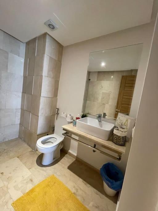 Chic & Cosy Flat Near Airport Lockbox Fast Wifi Appartement Nouaceur Buitenkant foto